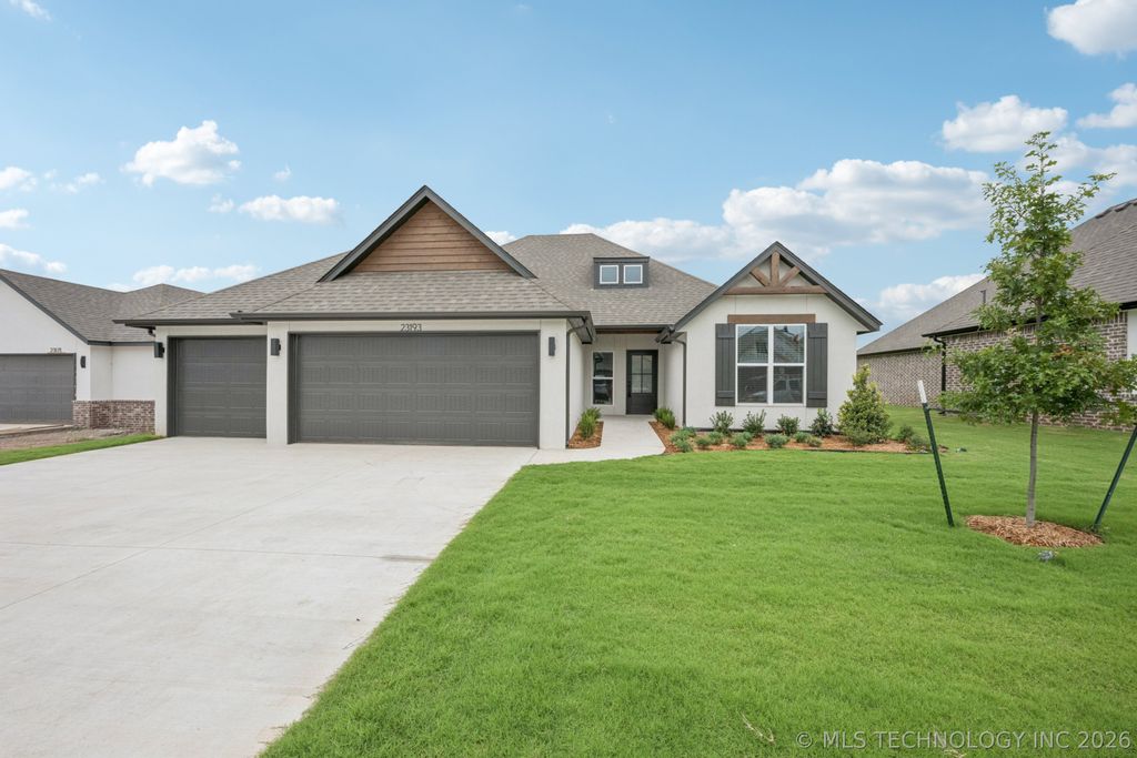 23193 E 106th Place S, Broken Arrow, OK 74014