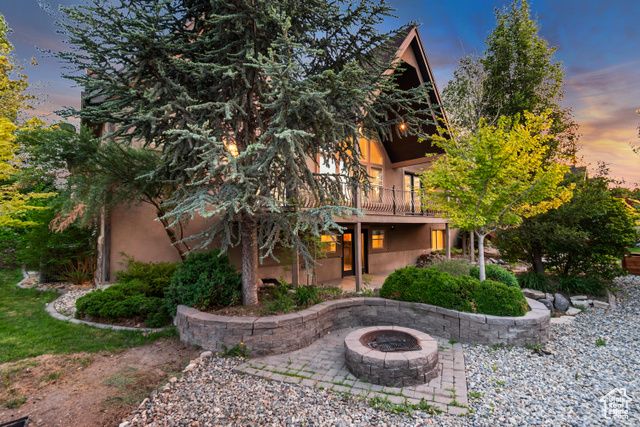 1498 W MULE TRAIN DR, Bluffdale, UT 84065