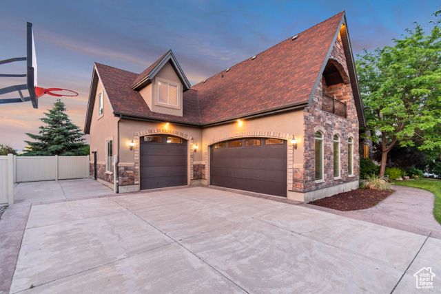 1498 W MULE TRAIN DR, Bluffdale, UT 84065