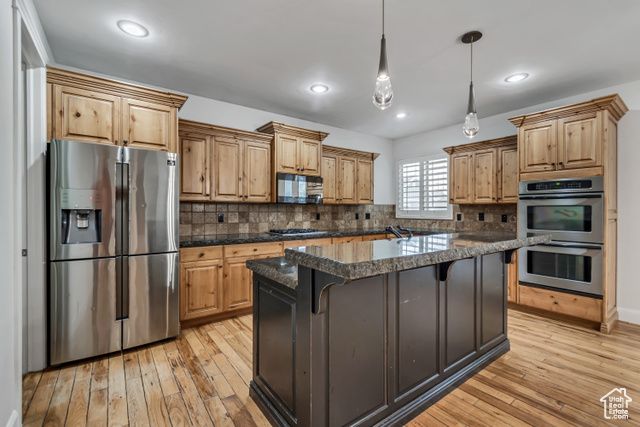 1498 W MULE TRAIN DR, Bluffdale, UT 84065