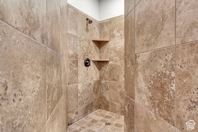 1498 W MULE TRAIN DR, Bluffdale, UT 84065