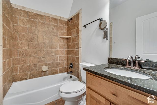 1498 W MULE TRAIN DR, Bluffdale, UT 84065
