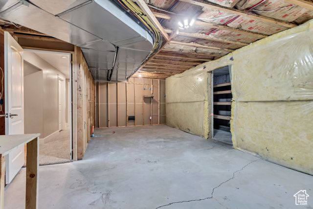 1498 W MULE TRAIN DR, Bluffdale, UT 84065