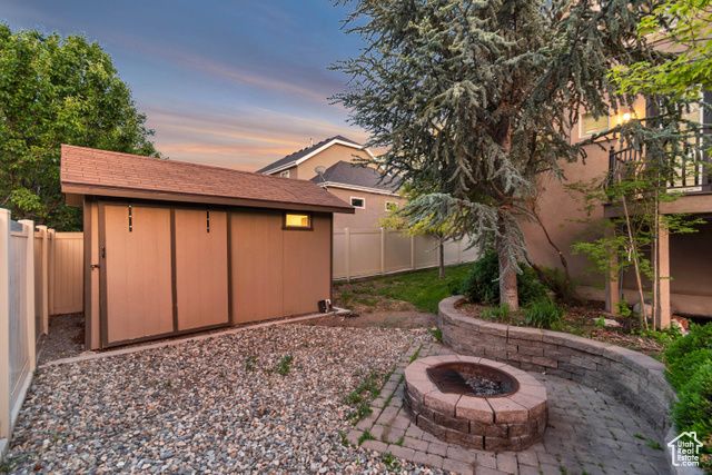 1498 W MULE TRAIN DR, Bluffdale, UT 84065