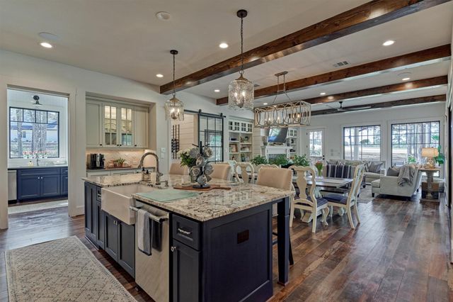 4443 Lily Bean Road, Montgomery, TX 77316