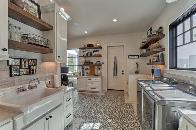 4443 Lily Bean Road, Montgomery, TX 77316