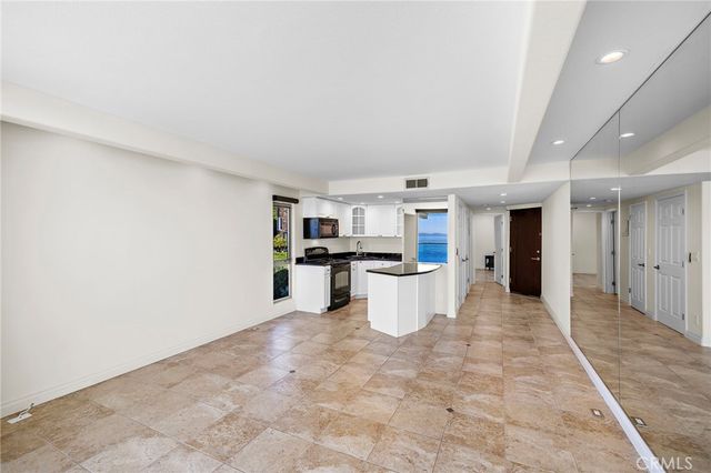 609 Sleepy Hollow Lane 15, Laguna Beach, CA 92651