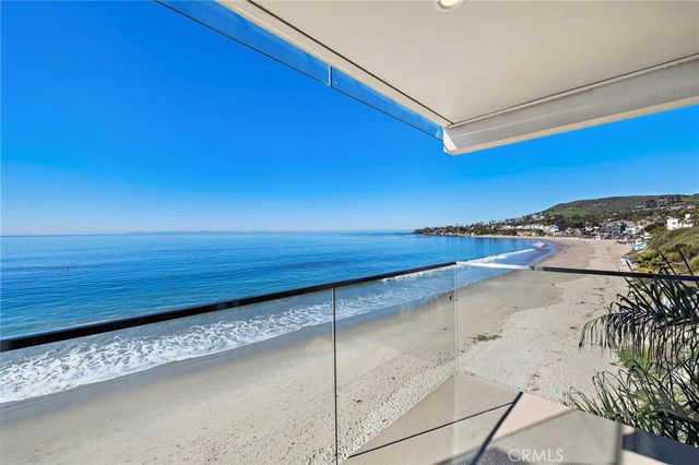 609 Sleepy Hollow Lane 15, Laguna Beach, CA 92651