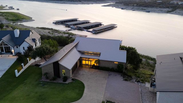19000 Silver Maple DR, Lago Vista, TX 78645