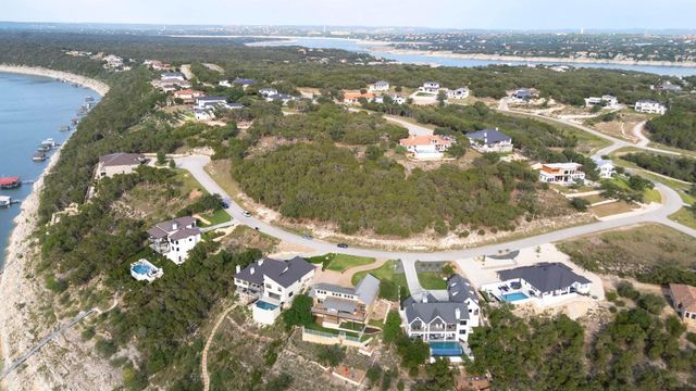 19000 Silver Maple DR, Lago Vista, TX 78645