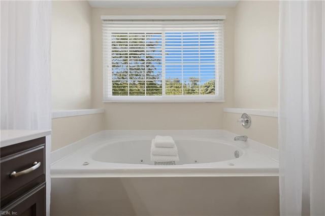 2905 Drum Point CRES, Chesapeake, VA 23321