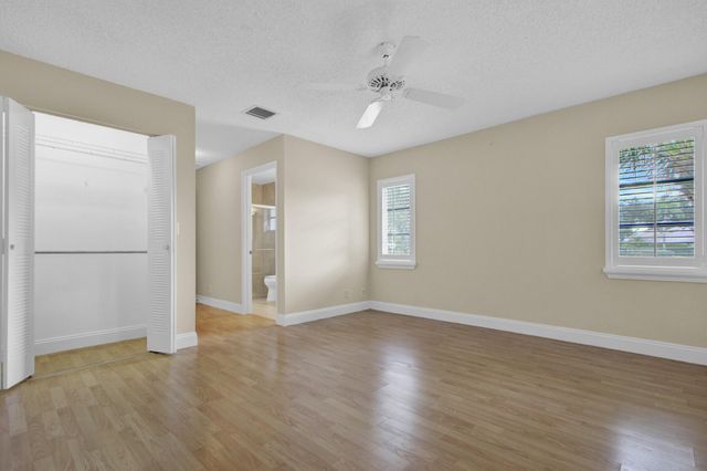 8864 Sunscape Lane, Boca Raton, FL 33496