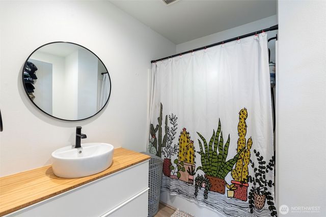 2011 Apple Road, Winlock, WA 98596