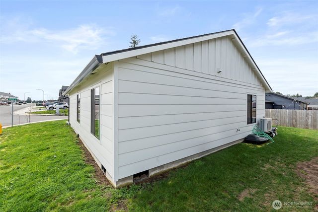 2011 Apple Road, Winlock, WA 98596