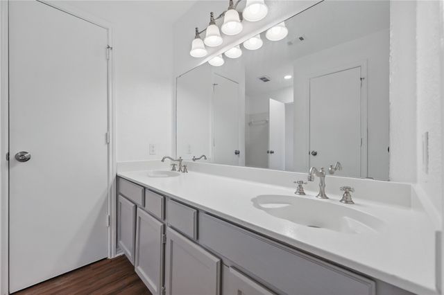 8600 Coppertowne Lane 1305, Dallas, TX 75243