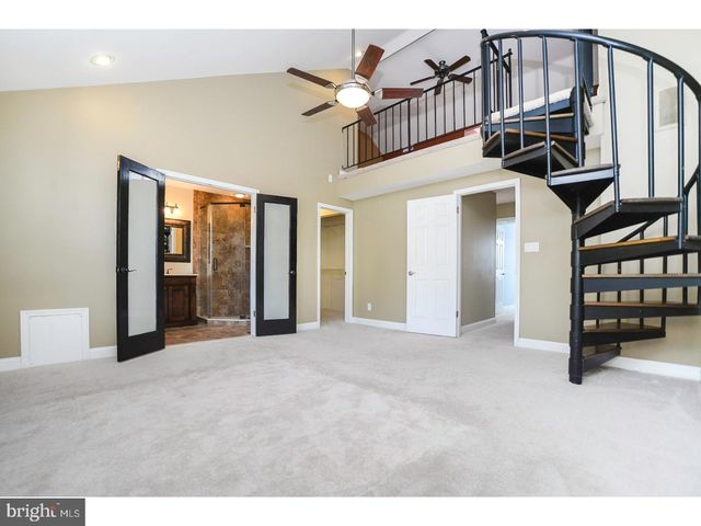 102 HAZELWOOD LN, Marlton, NJ 08053