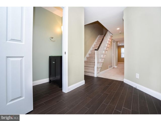 102 HAZELWOOD LN, Marlton, NJ 08053