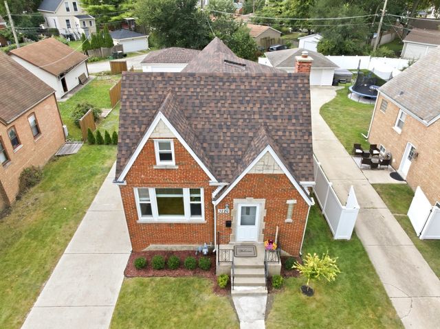3226 Grand Boulevard, Brookfield, IL 60513