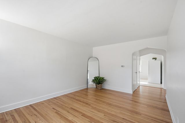 3226 Grand Boulevard, Brookfield, IL 60513