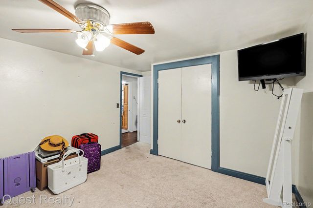 2103 Valley Forge Street, Burton, MI 48519