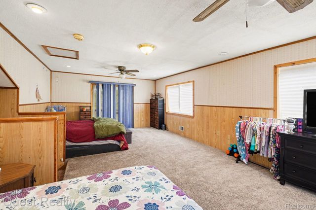 2103 Valley Forge Street, Burton, MI 48519