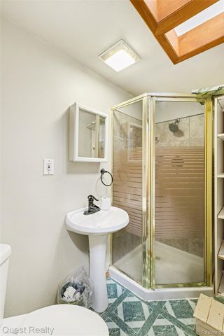 2103 Valley Forge Street, Burton, MI 48519