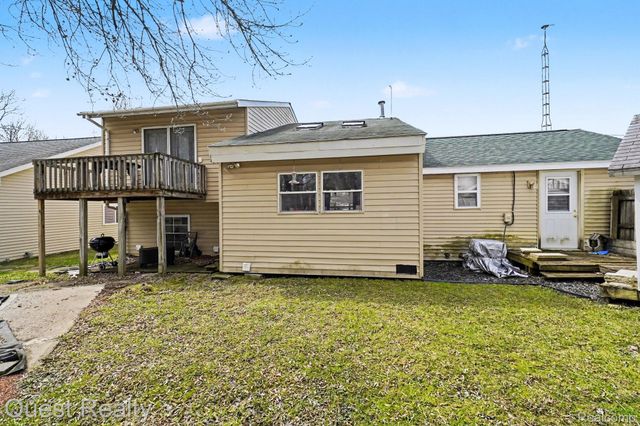 2103 Valley Forge Street, Burton, MI 48519