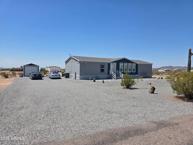 4143 W SUNSET Drive, New River, AZ 85087
