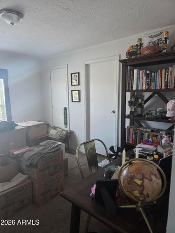 4143 W SUNSET Drive, New River, AZ 85087