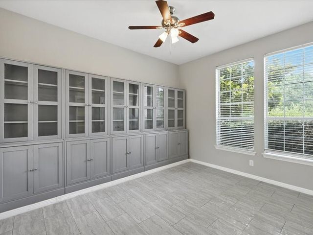 809 Greenvalley Lane, Highland Village, TX 75077
