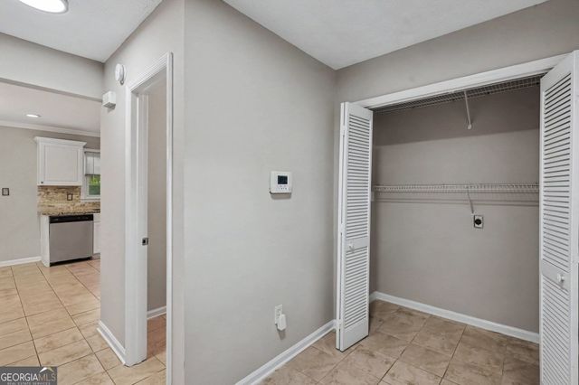 221 Lariat Lane, Ellenwood, GA 30294