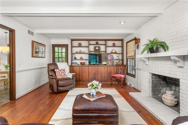 3203 Round Hill Road, Greensboro, NC 27408