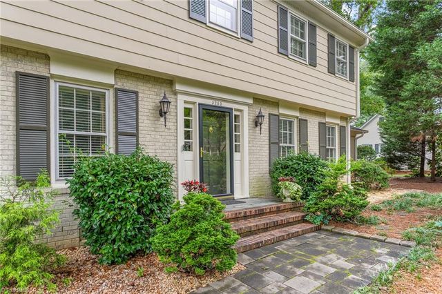 3203 Round Hill Road, Greensboro, NC 27408