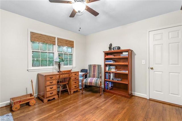 3203 Round Hill Road, Greensboro, NC 27408