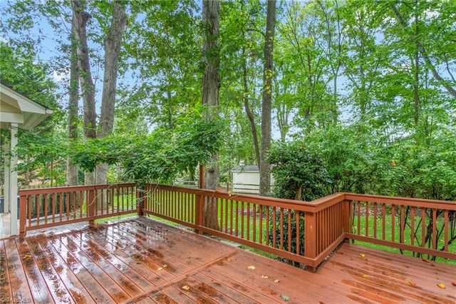 3203 Round Hill Road, Greensboro, NC 27408