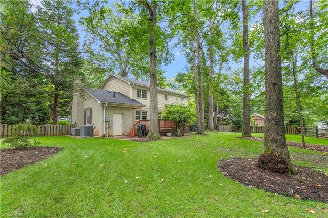 3203 Round Hill Road, Greensboro, NC 27408