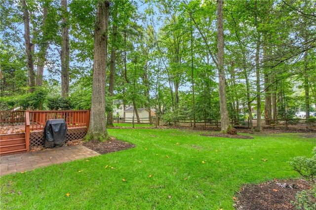 3203 Round Hill Road, Greensboro, NC 27408