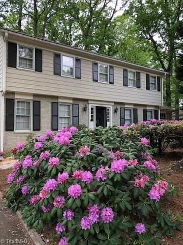 3203 Round Hill Road, Greensboro, NC 27408