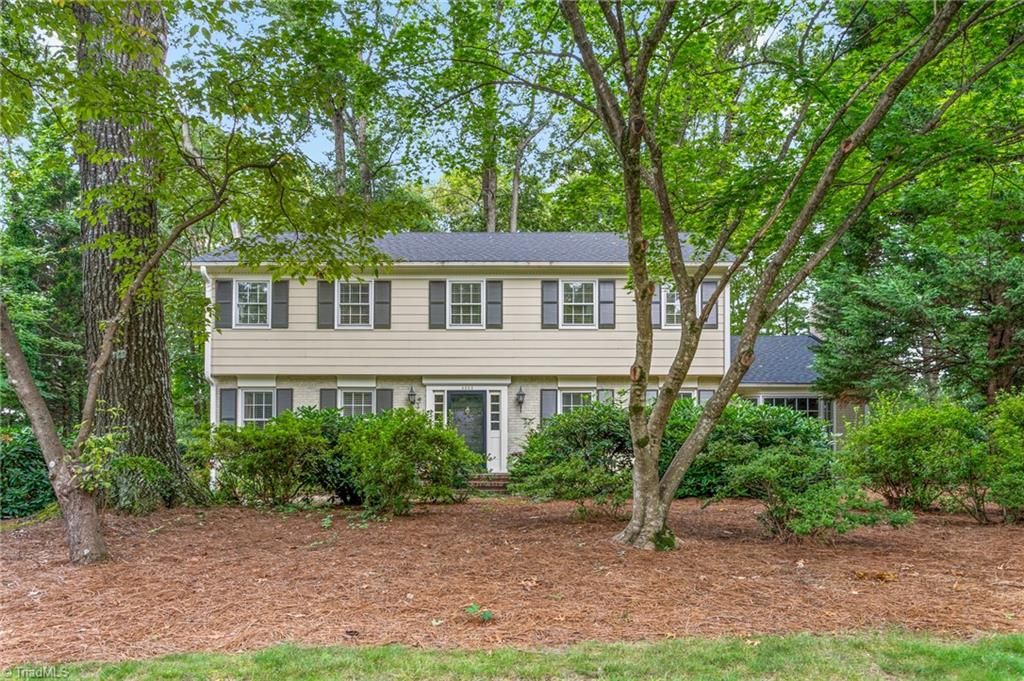 3203 Round Hill Road, Greensboro, NC 27408