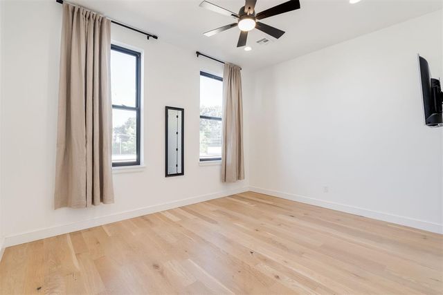 827 NW 8th Street, Oklahoma City, OK 73106