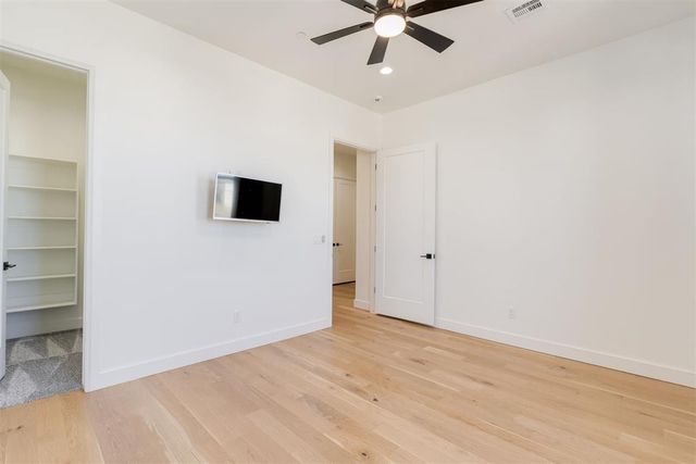 827 NW 8th Street, Oklahoma City, OK 73106