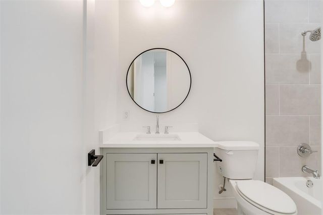 827 NW 8th Street, Oklahoma City, OK 73106