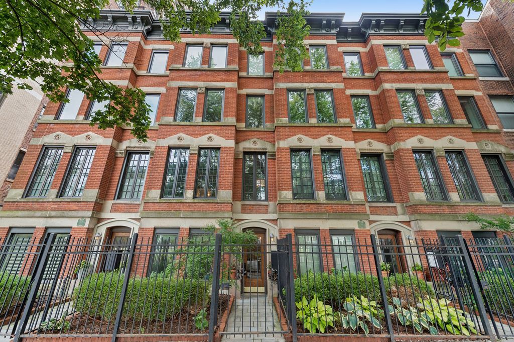 317 W Webster Avenue 1, Chicago, IL 60614 — exterior