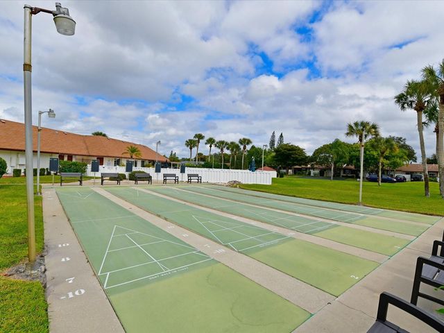 4105 35TH AVENUE W 4105, Bradenton, FL 34205