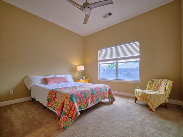 704 Reinicke Street, Houston, TX 77007