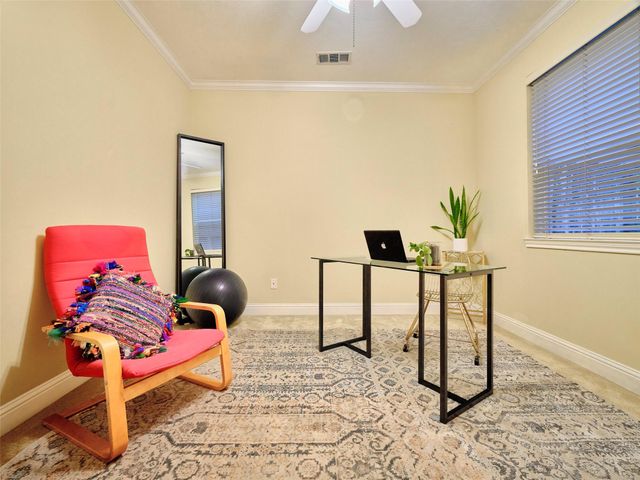 704 Reinicke Street, Houston, TX 77007