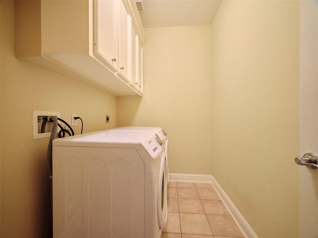 704 Reinicke Street, Houston, TX 77007