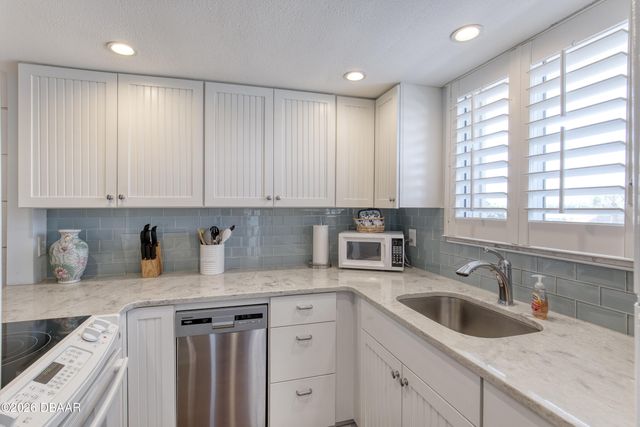 935 Ocean Shore Blvd Apt 217, Ormond Beach, FL 32176