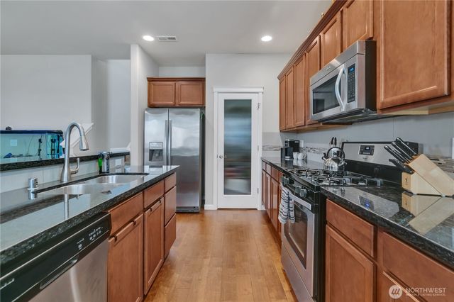 3813 Discovery Avenue SW, Bremerton, WA 98312