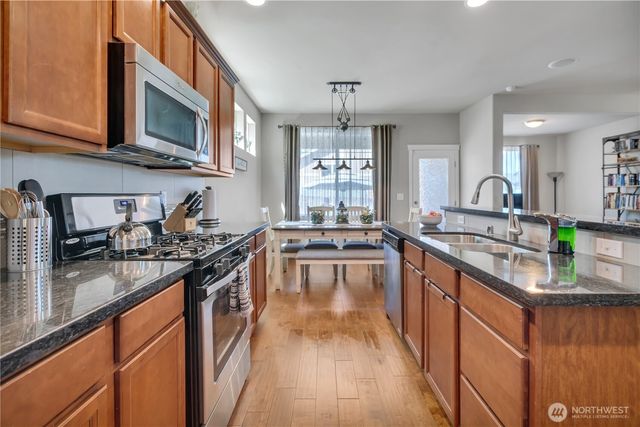 3813 Discovery Avenue SW, Bremerton, WA 98312